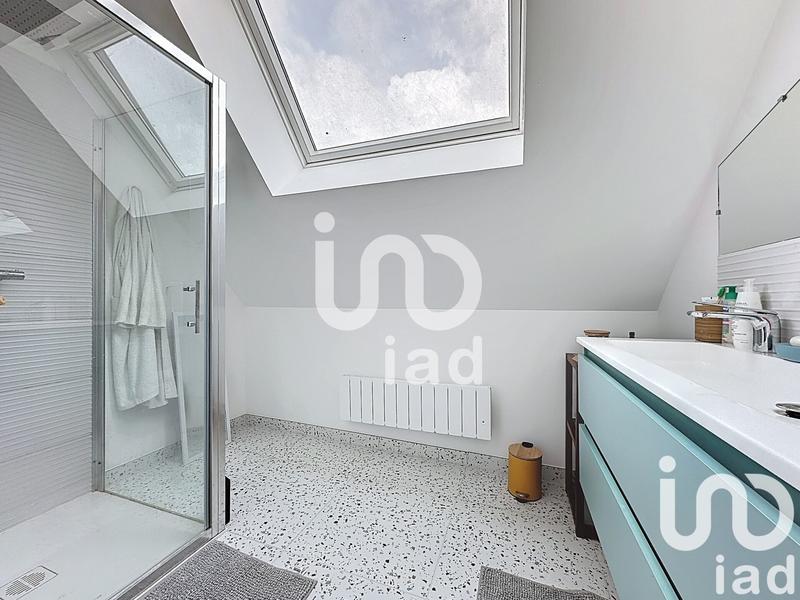 Maison - 180 m² - 5 pièces