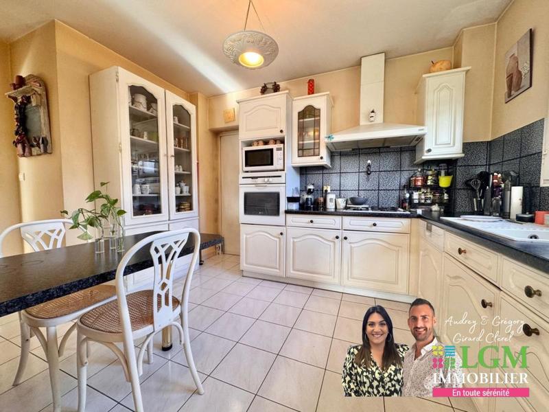 Villa - 102 m² - 4 pièces