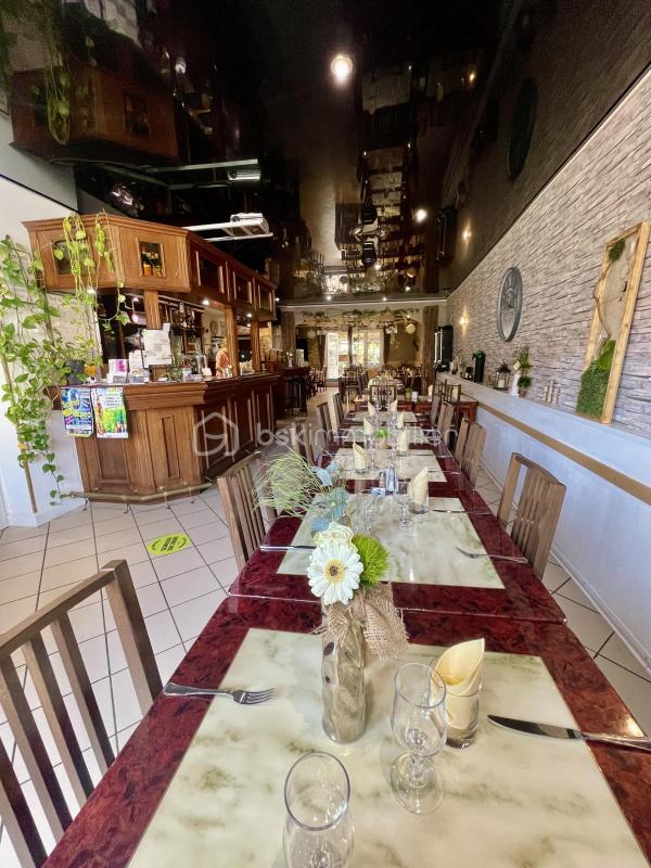 Local commercial - 226 m² - 5 pièces