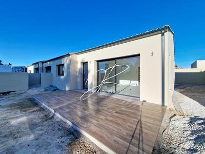 Maison - 93 m² - 4 pièces