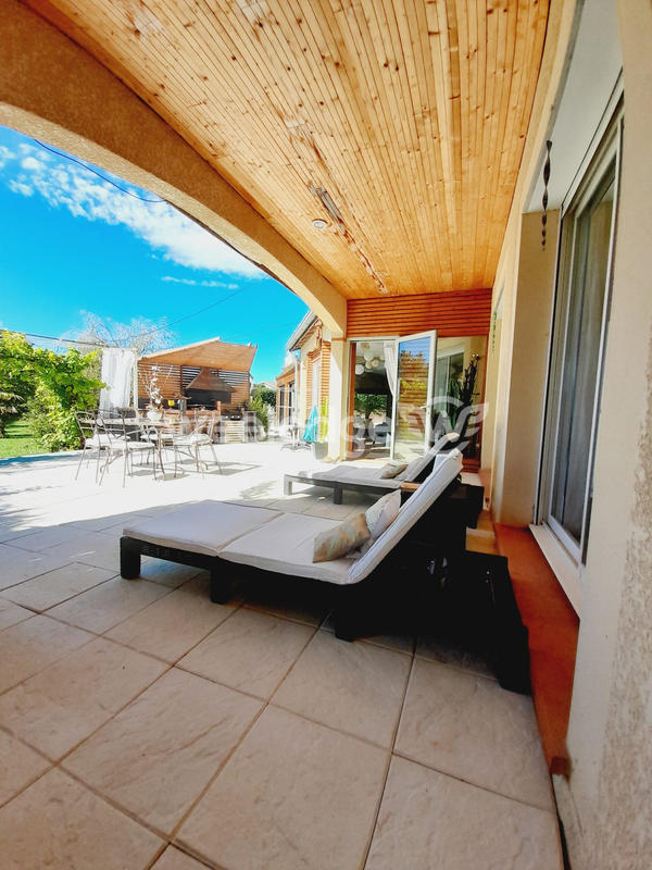 Maison - 140 m² - 4 pièces