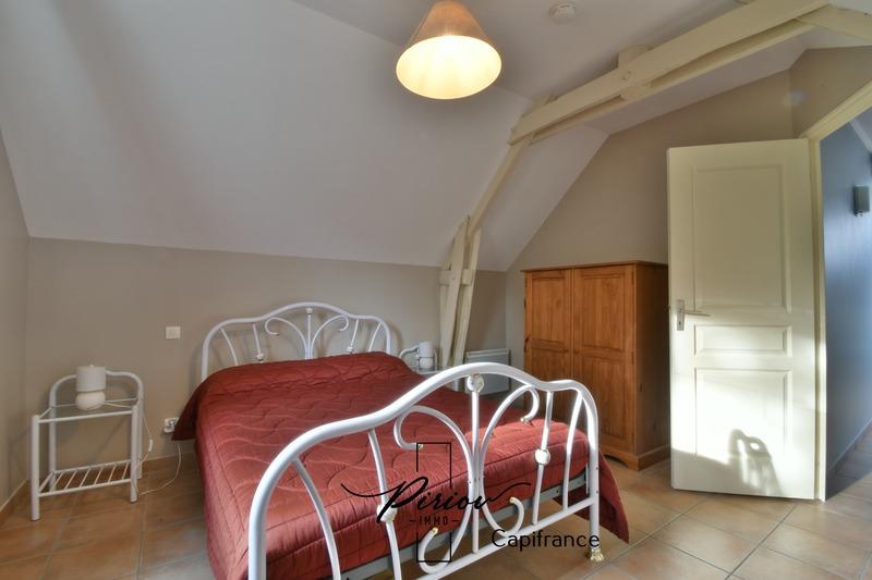 Propriété - 250 m² - 13 pièces