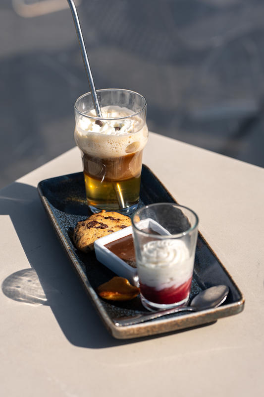 L'Esplanade Hôtel · Restaurant · Bar à vin