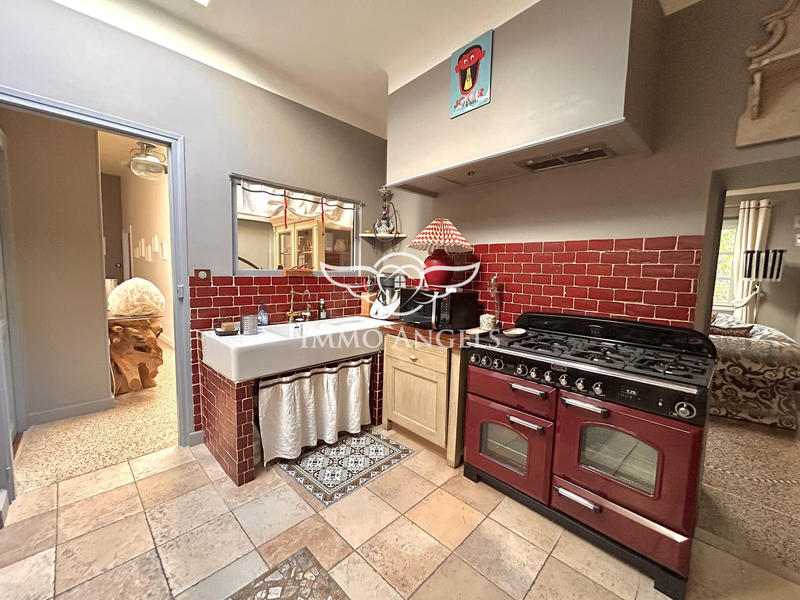 Maison ancienne - 289 m² - 11 pièces