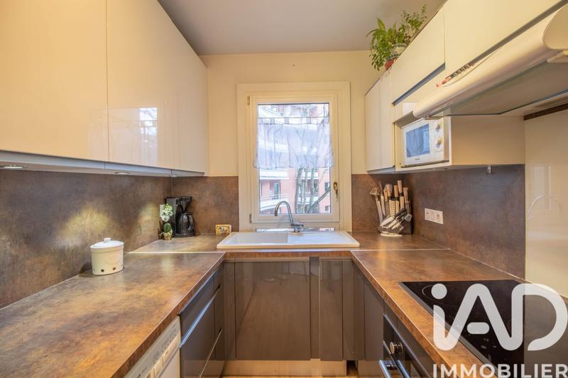 Appartement - 80 m² - 4 pièces