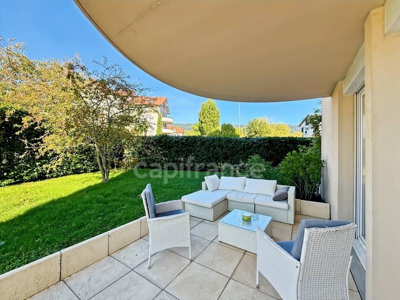 Appartement - 91 m² - 3 pièces