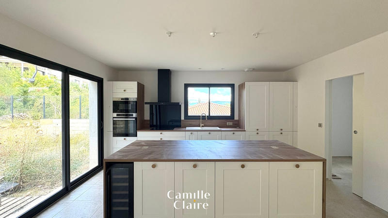 Maison - 130 m² - 6 pièces