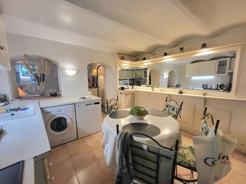 Maison - 177 m² - 6 pièces