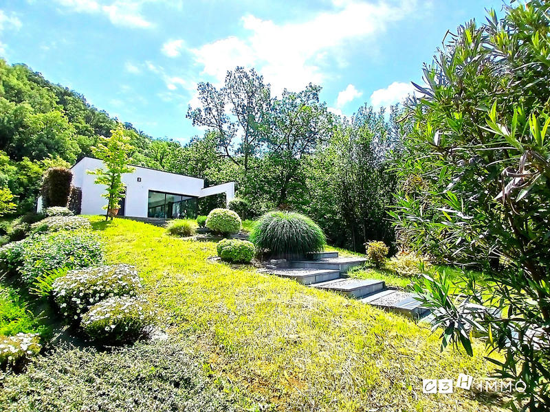 Maison contemporaine - 158 m² - 6 pièces