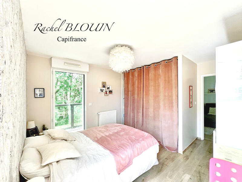 Appartement - 150 m² - 8 pièces