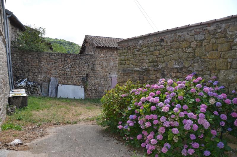 Corps de ferme - 82 m² - 5 pièces