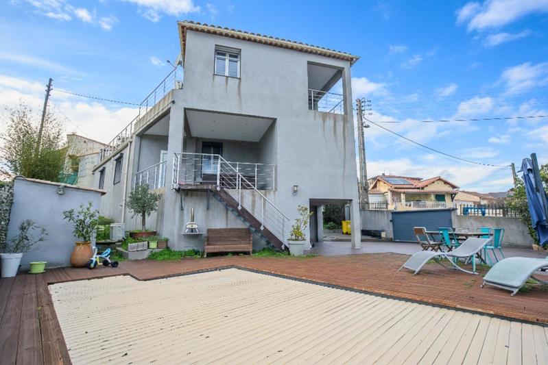 Maison - 149 m² - 4 pièces