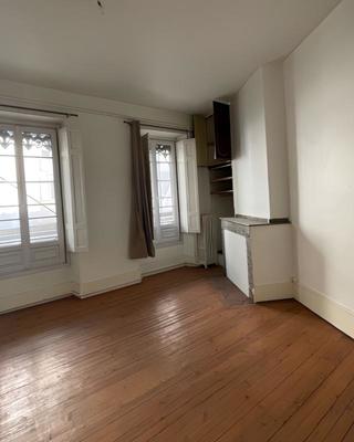 Appartement ancien - 44 m² - 2 pièces