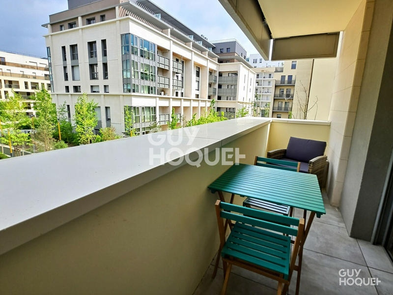 Appartement - 80 m² - 4 pièces