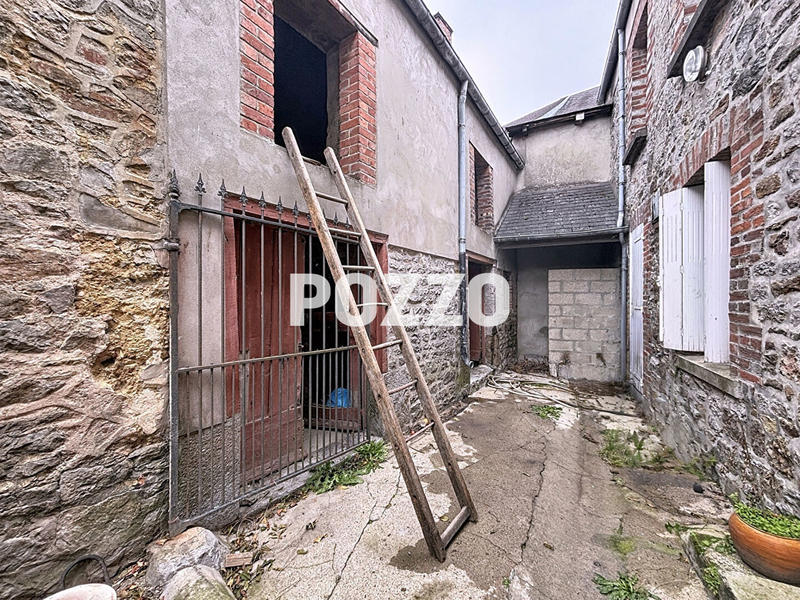 Maison - 121 m² - 5 pièces