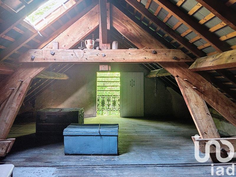 Maison - 241 m² - 10 pièces