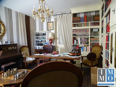 Maison ancienne - 320 m² - 12 pièces