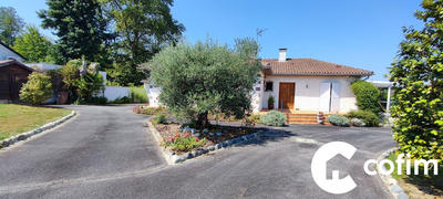 Maison - 122 m² - 5 pièces