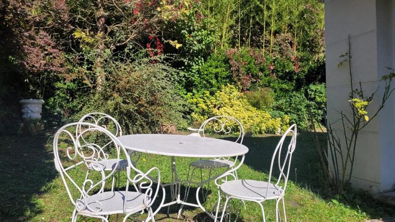 Maison - 181 m² - 5 pièces