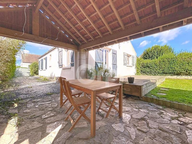 Maison - 104 m² - 6 pièces