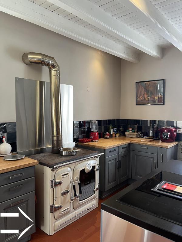 Maison - 227 m² - 3 pièces