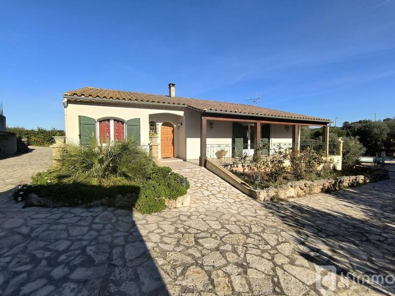 Villa - 140 m² - 5 pièces