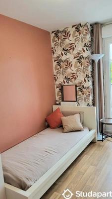 Chambre - 10 m² - 1 pièce