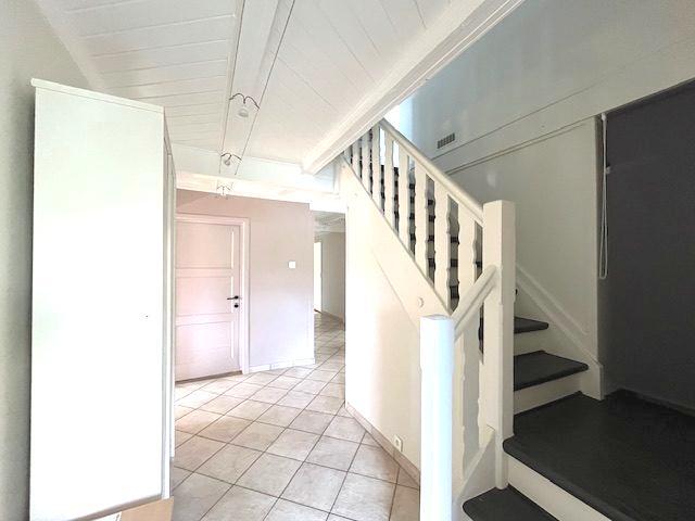 Immeuble - 213 m² - 8 pièces