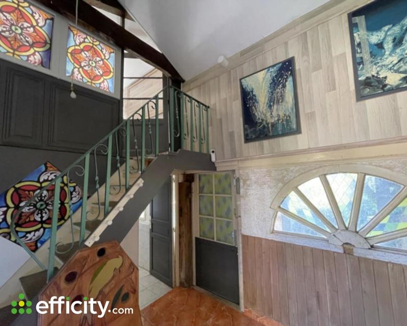 Demeure - 130 m² - 6 pièces