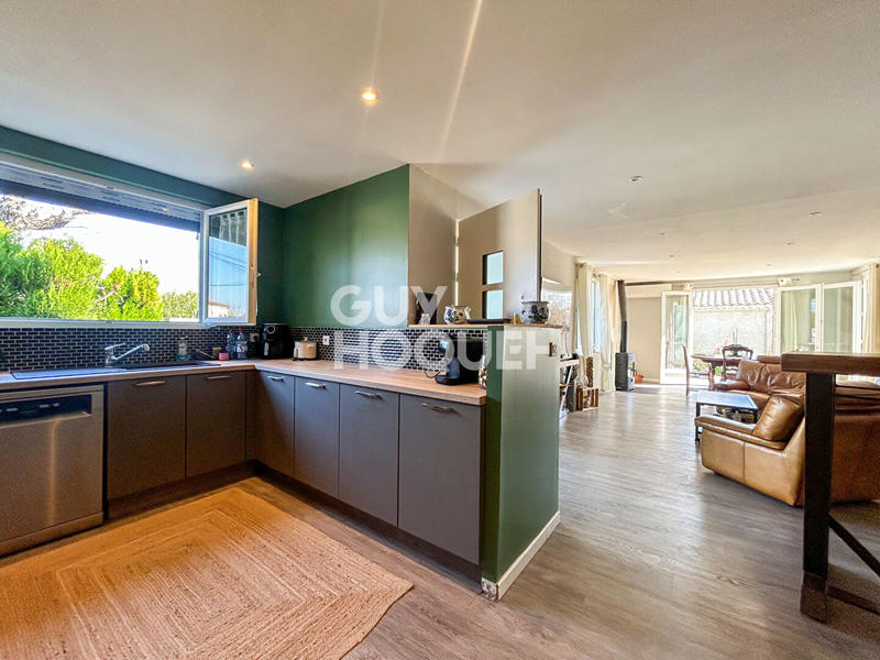 Maison - 98 m² - 4 pièces