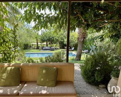 Maison - 380 m² - 11 pièces