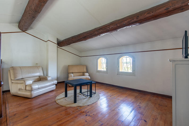 Maison - 137 m² - 4 pièces