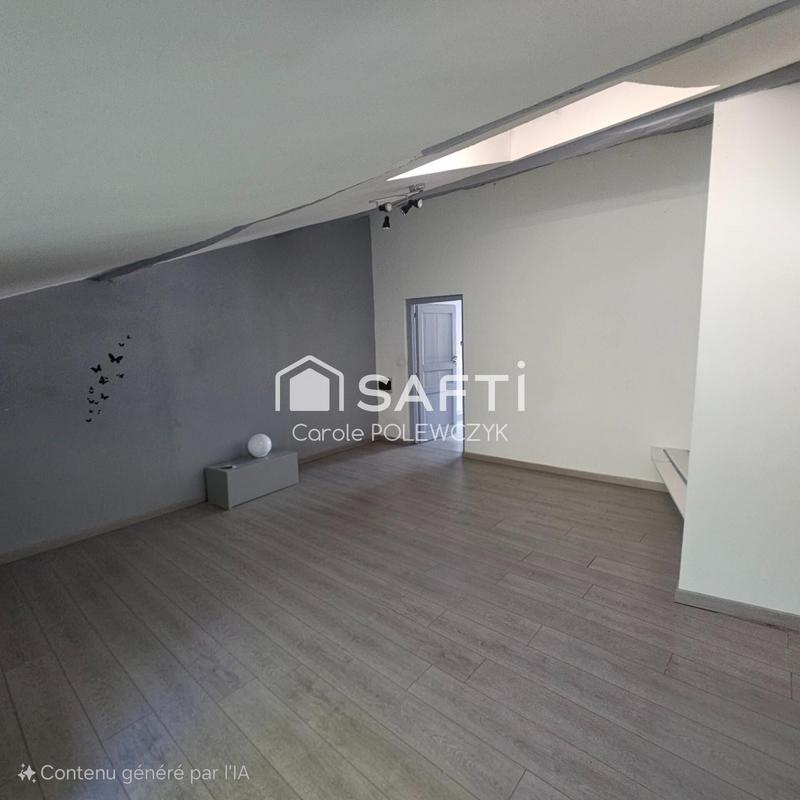 Maison - 230 m² - 6 pièces