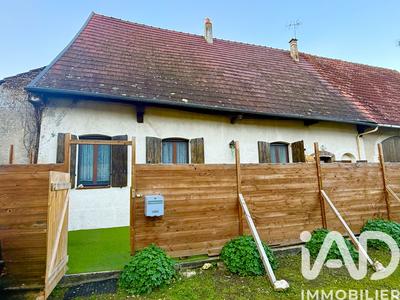 Maison - 98 m² - 4 pièces