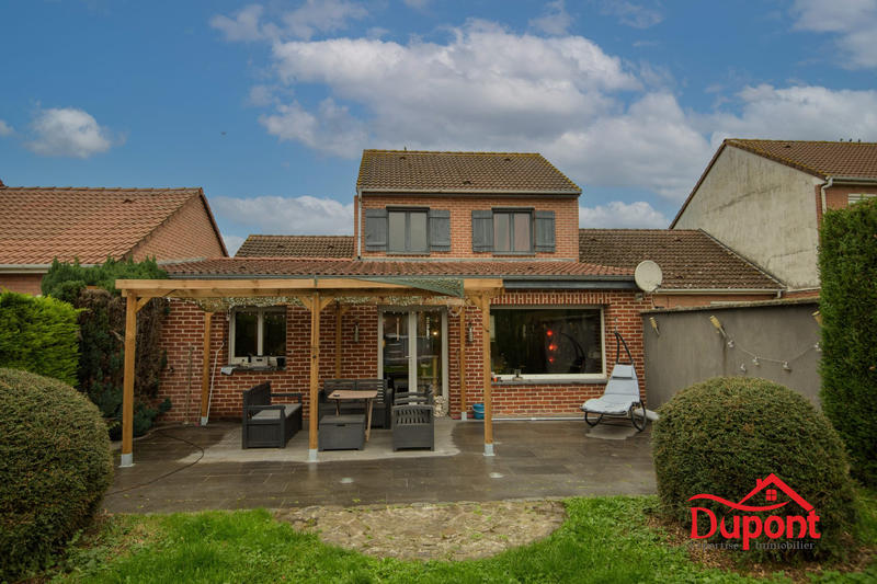 Maison - 120 m² - 5 pièces