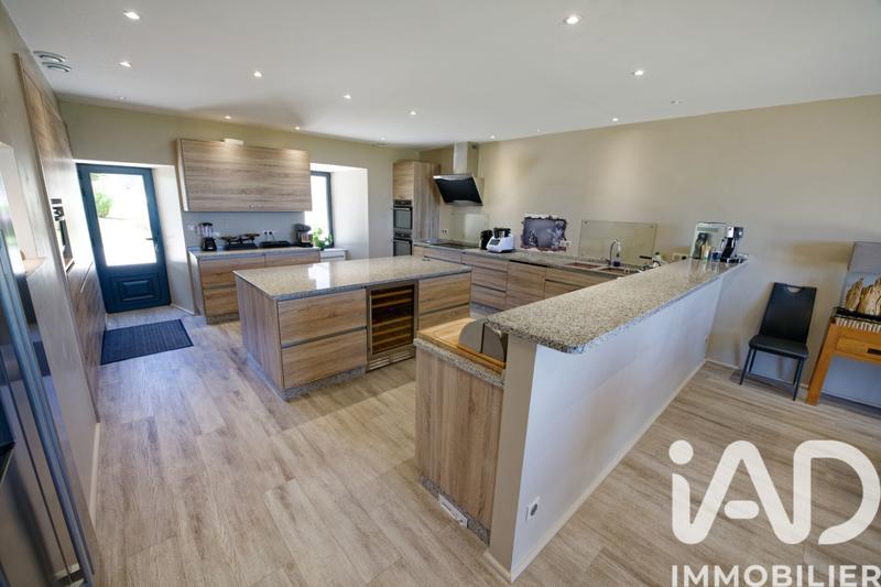 Maison - 820 m² - 19 pièces