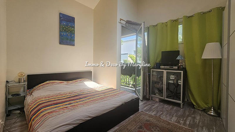 Loft - 225 m² - 6 pièces