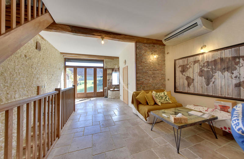 Maison - 188 m² - 8 pièces