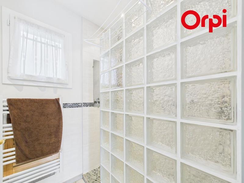 Maison - 127 m² - 6 pièces