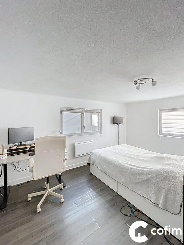 Appartement - 79 m² - 3 pièces