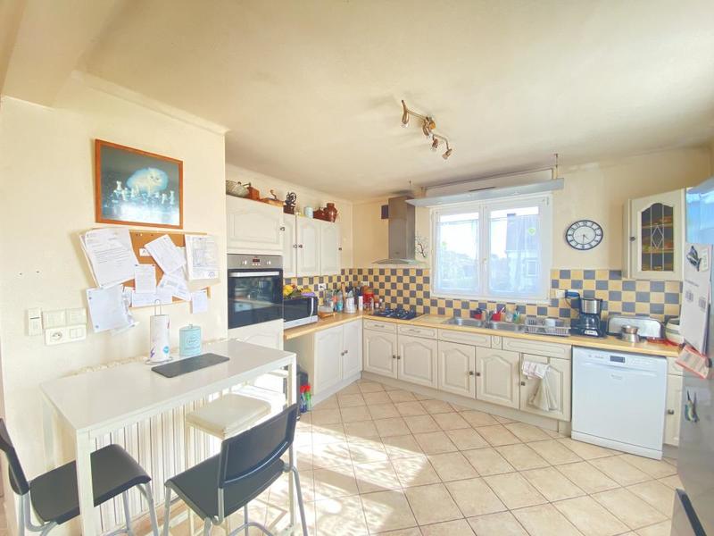 Maison - 136 m² - 6 pièces