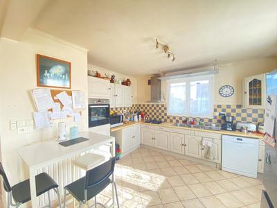 Maison - 136 m² - 6 pièces