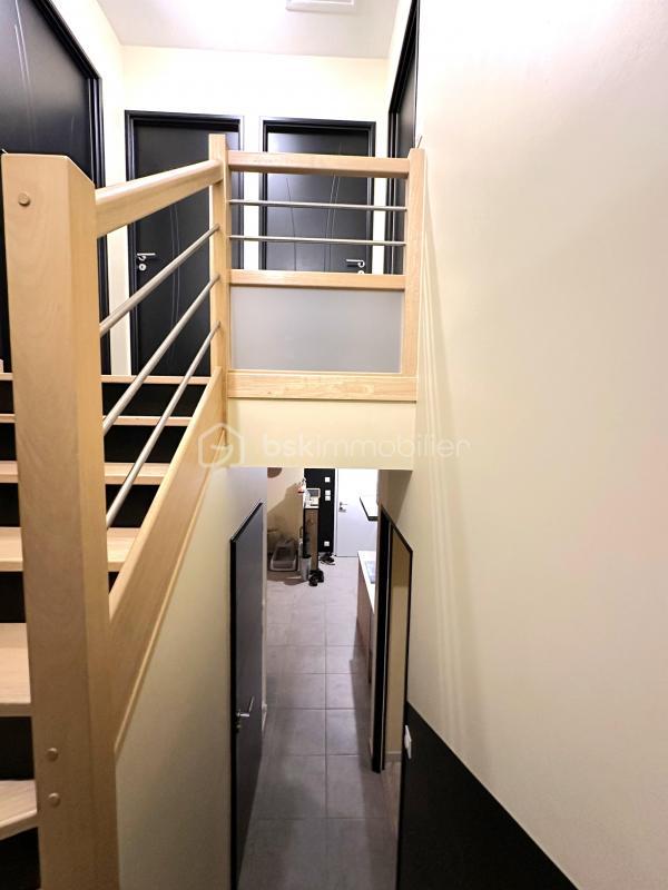 Maison - 98 m² - 4 pièces