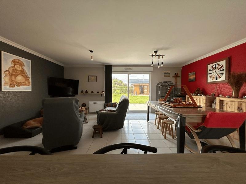 Maison - 80 m² - 4 pièces