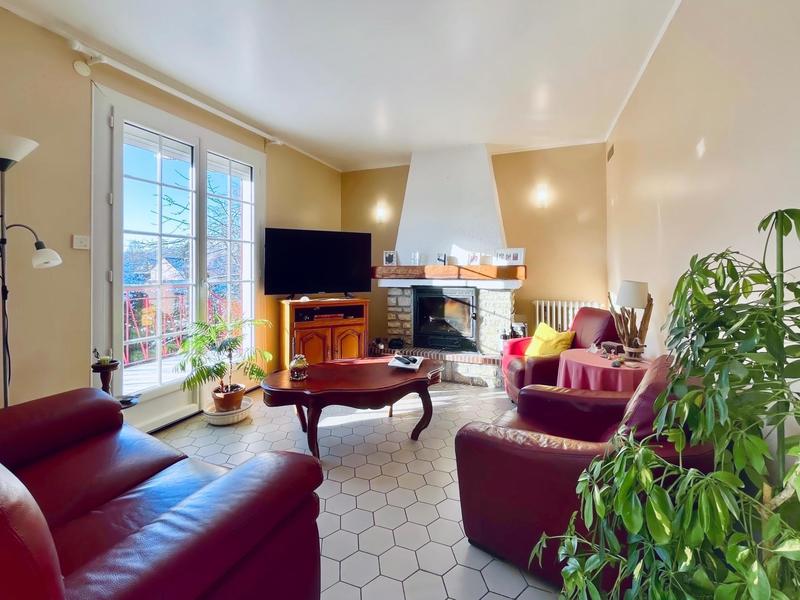 Maison - 128 m² - 6 pièces