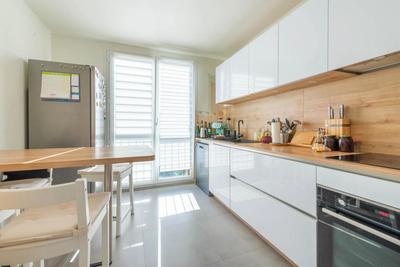 Appartement - 79 m² - 4 pièces