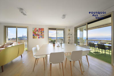 Appartement - 245 m² - 6 pièces