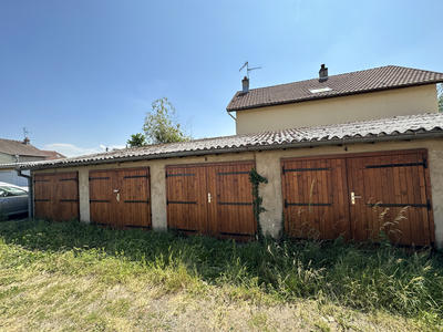 Parking / Garage - 15 m²