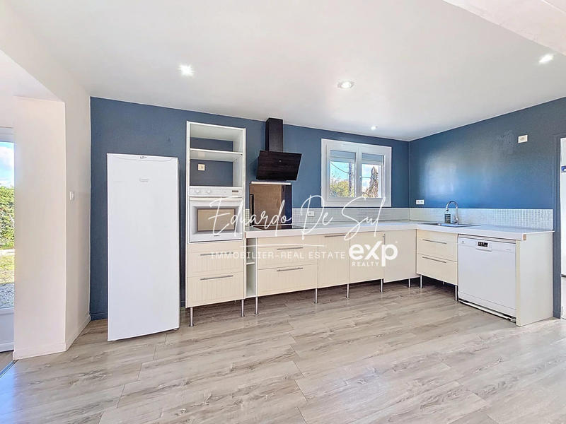 Maison - 161 m² - 6 pièces