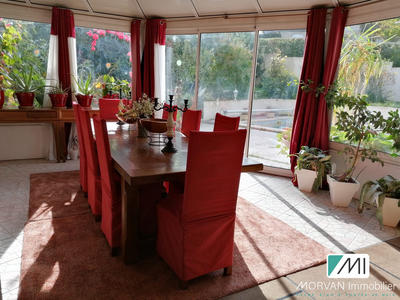 Maison contemporaine - 269 m² - 10 pièces